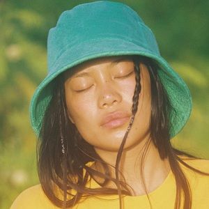 Lack of color bucket hat